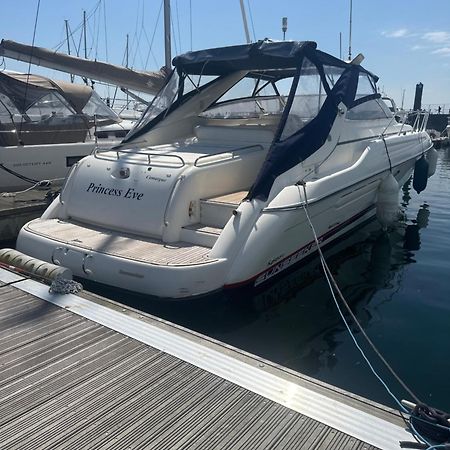 Boat Accommodation Ltd Torquay Exterior foto